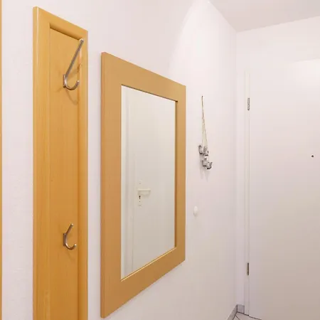 Apartment 603, Seepark