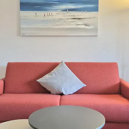 Apartment 603, Seepark